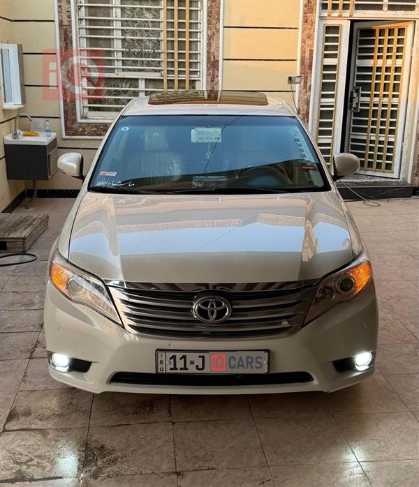 Toyota Avalon 2011 for sale in Iraq - Basra